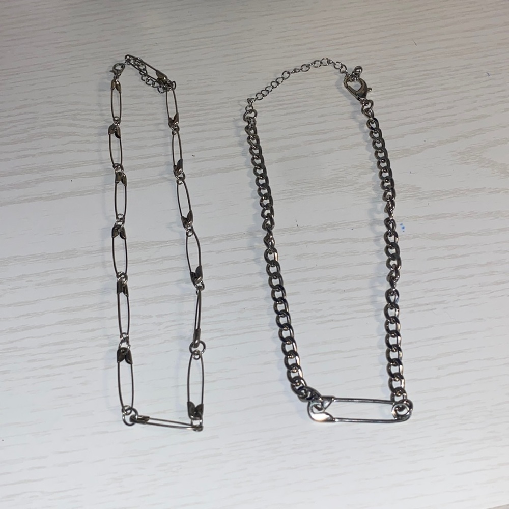 💀 Hot Topic Silver Paper Clip Chain & Necklace Bundle 💀